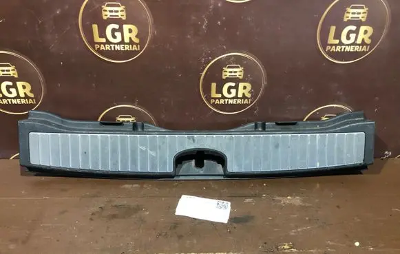 Opel Signum Trunk/boot sill cover protection 13101117