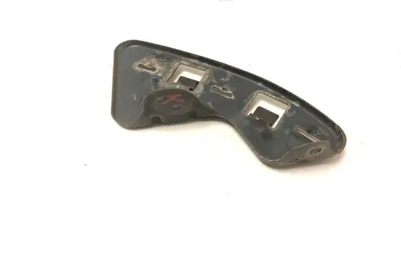 Front bumper mounting bracket
