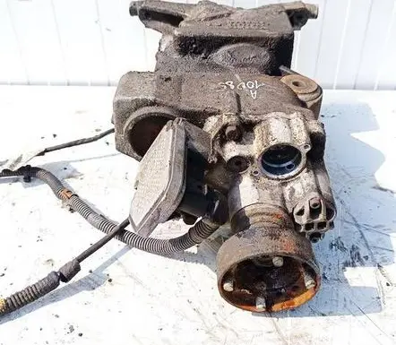 Volvo XC90 Rear differential 08689633