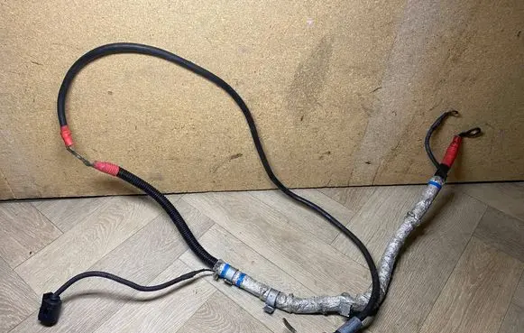 BMW 1 E81 E87 Wires (starter motor) 7798008 7798009 12427798009