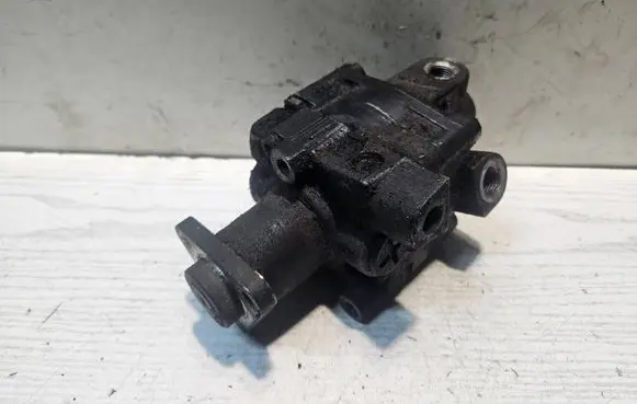 BMW 5 E34 Power steering pump 8691955154 1141259 095785
