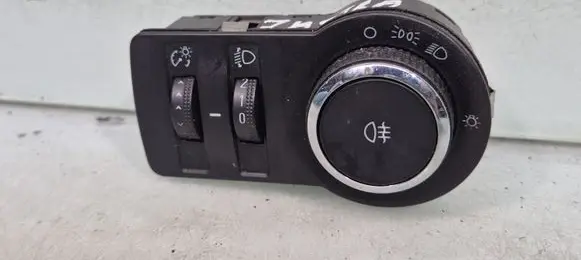 Opel Astra J Light switch 13268697