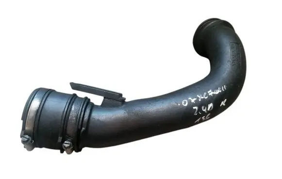 Volvo XC70 Intercooler hose/pipe 30741667