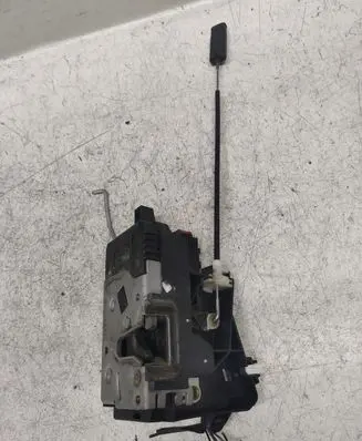 Opel Signum Front door lock