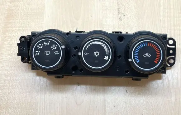 Mitsubishi Lancer X Climate control unit 7820A083XA 3853562