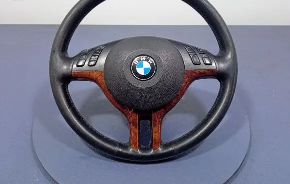 BMW 5 E39 Steering wheel 6760574