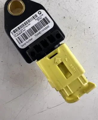 Jeep Patriot Airbag deployment crash/impact sensor P04896061AA 39754C