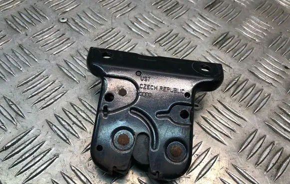 Audi A3 S3 8L Tailgate/trunk/boot lock/catch/latch 8P3827505