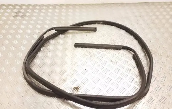 Land Rover Range Rover Sport L320 Engine compartment rubber 