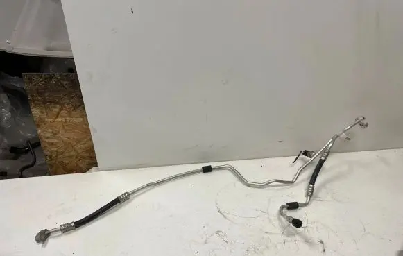 BMW X4 F26 Air conditioning (A/C) pipe/hose 9228234