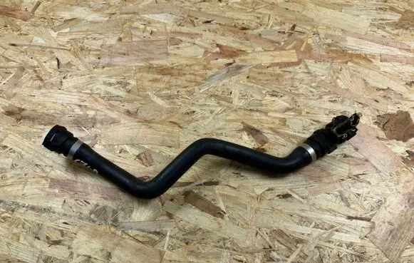 Mercedes-Benz E W213 Engine coolant pipe/hose A2135010103