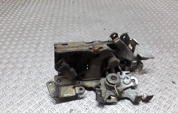 Volkswagen II LT Front door lock