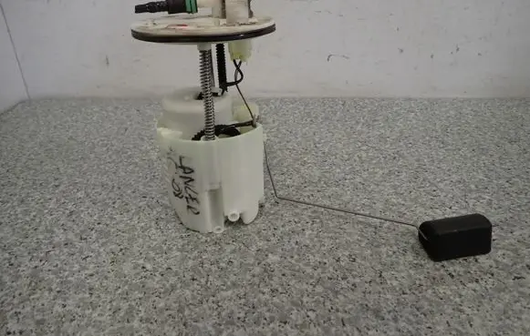 Mitsubishi Lancer VIII In-tank fuel pump