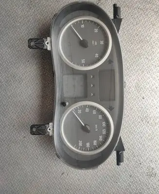 Opel Vivaro Speedometer (instrument cluster) P8200459071D NS8580200H 281157059