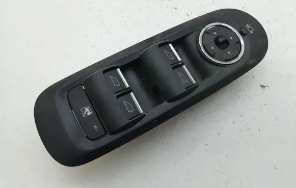 Ford Mondeo MK IV Electric window control switch 7S7T14A132BC