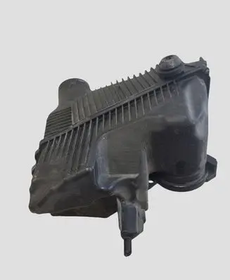 Renault Scenic II - Grand scenic II Air filter box 8200545280