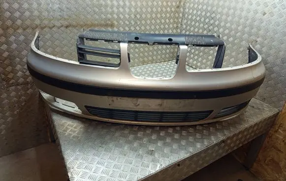 Seat Alhambra (Mk1) Front bumper