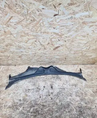 Mercedes-Benz E W211 Wiper trim A2118300013