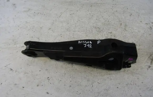 Nissan Qashqai J12 Rear control arm 551A06UA0B