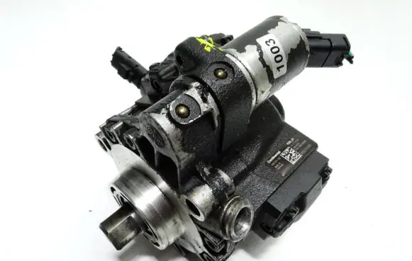 Volvo V50 Fuel injection high pressure pump 9685705080 A2C27100268 5WS40380