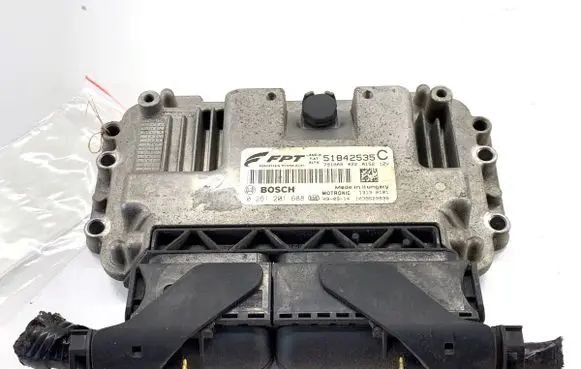 Fiat Bravo Engine control unit/module ECU 51842535