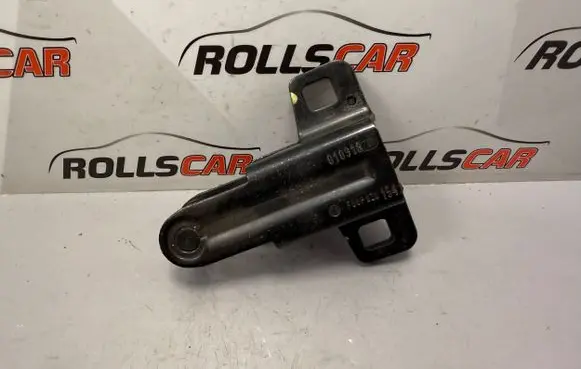 BMW X5 E53 Tailgate lock loop/hook striker 8408956