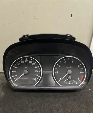 BMW 1 E81 E87 Speedometer (instrument cluster) 102493251 9110191 150143219