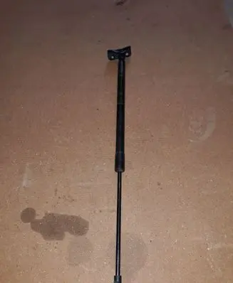 Mitsubishi Outlander Tailgate/trunk strut/damper 5802A385