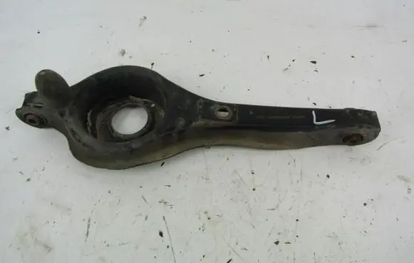 Ford Focus C-MAX Rear suspension control arm 