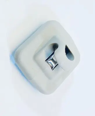 Sun visor clip/hook/bracket
