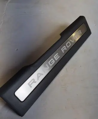 Land Rover Range Rover Evoque L538 Front sill trim cover BJ3213200A