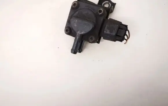 Toyota Avensis T250 Exhaust gas pressure sensor 8948020020 89480-20020