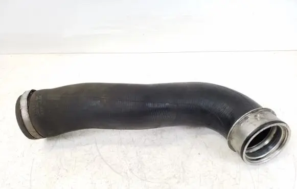 Mercedes-Benz GL X164 Intercooler hose/pipe A1645280382