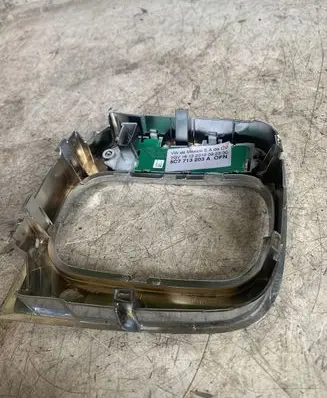 Volkswagen Jetta VI Gear selector 5c7713203a