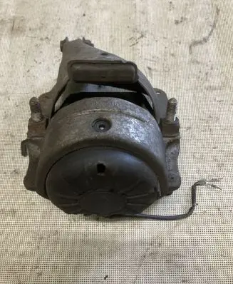 Audi A5 Sportback 8TA Engine mount bracket 8K0399059F