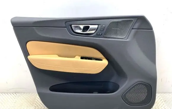 Volvo XC60 Front door card panel trim 31446174