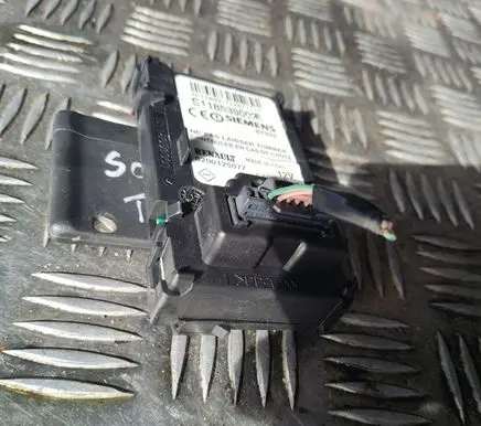 Renault Scenic II - Grand scenic II Ignition key card reader 8200125077
