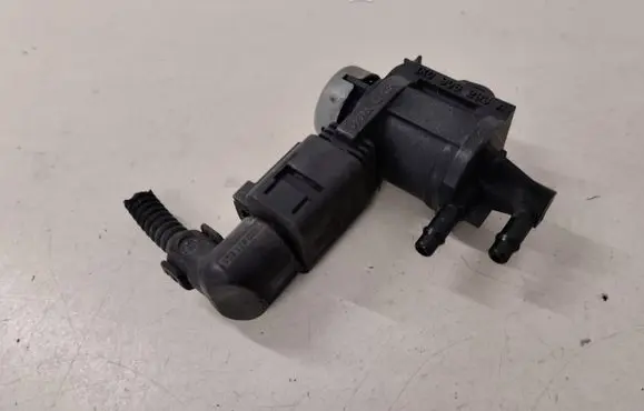 Audi A6 S6 C6 4F Turbo solenoid valve 1K0906283A