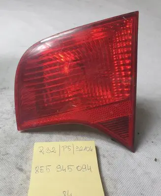 Audi A4 S4 B7 8E 8H Tailgate rear/tail lights 8E5945094