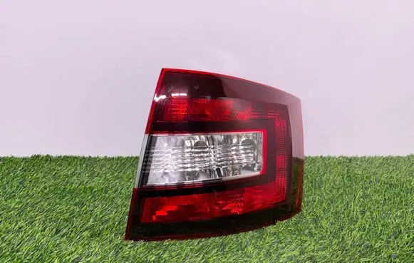 Skoda Rapid (NH) Rear/tail lights 5JJ945112A