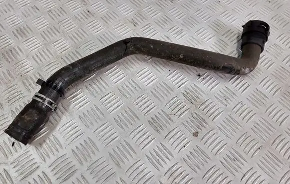 Ford Mondeo MK IV Engine coolant pipe/hose