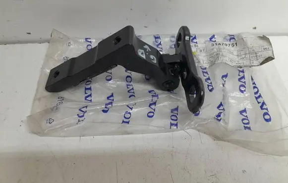 Volvo XC40 Rear door lower hinge 31457100 31479751
