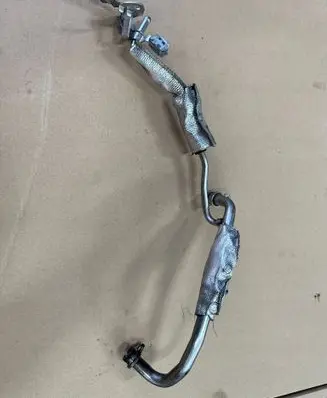 Coolant pipe/hose