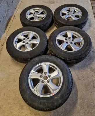 Hyundai ix35 R16 alloy rim 