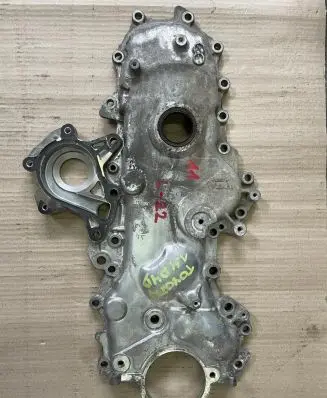 Toyota Auris E180 Timing chain cover 
