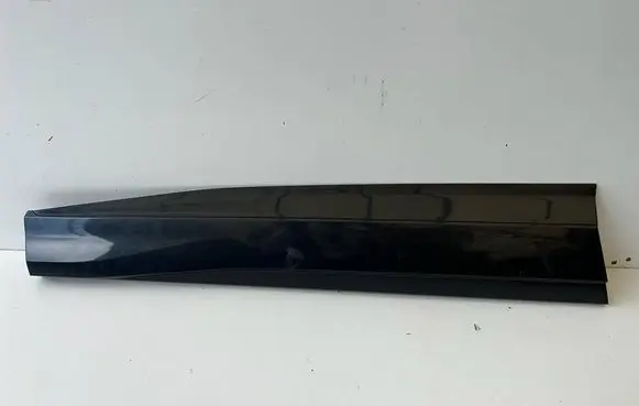 Audi Q4 e-tron Front door trim (molding) 89A853959A
