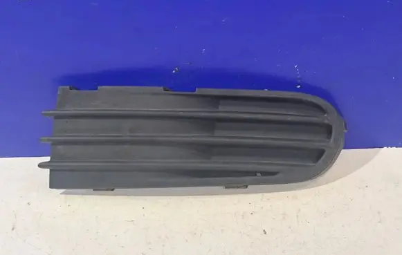Volvo S40 Front grill 30657009