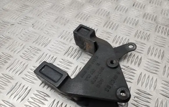 Skoda Rapid (NH) Gearbox mounting bracket 6R0199111C
