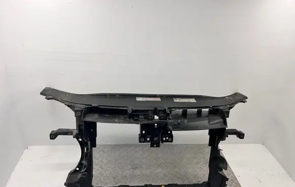Volkswagen PASSAT B7 Radiator support slam panel 3AA121330