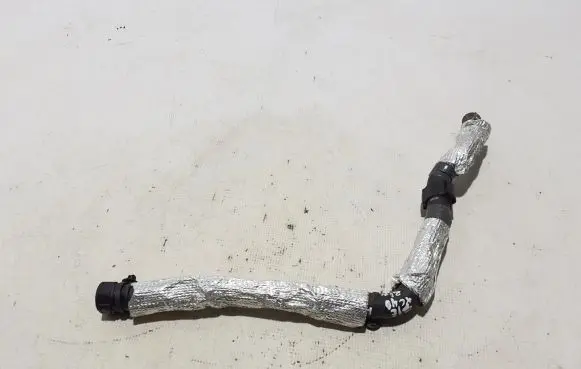 Volvo XC40 Engine coolant pipe/hose 32138058